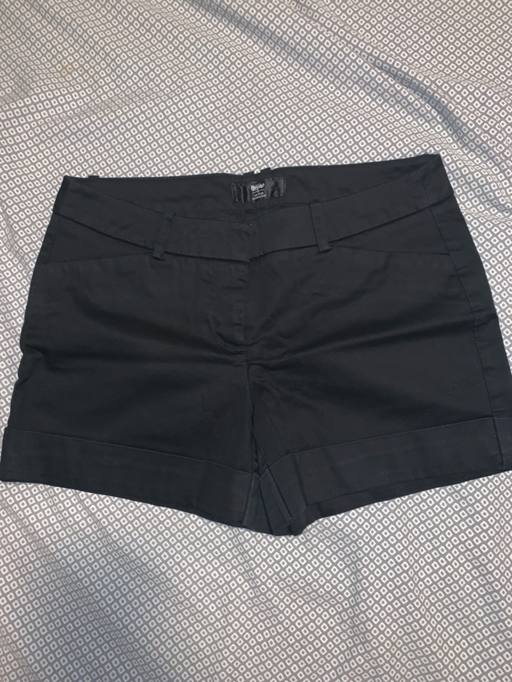 Mossimo Stretch Shorts size 4 - Picture 2 of 9